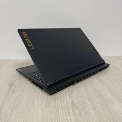 Ігровий ноутбук Б-клас Lenovo Legion 5 15ARH05H / 15.6" (1920x1080) IPS / AMD Ryzen 7 4800H (8 (16) ядер по 2.9 - 4.2 GHz) / 16 GB DDR4 / 512 GB SSD NVMe / nVidia GeForce RTX 2060, 6 GB GDDR6, 192-bit / WebCam Ігровий ноутбук Б-клас Lenovo Legion 5 15ARH05H / 15.6" (1920x1080) IPS / AMD Ryzen 7 4800H (8 (16) ядер по 2.9 - 4.2 GHz) / 16 GB DDR4 / 512 GB SSD NVMe / nVidia GeForce RTX 2060, 6 GB GDDR6, 192-bit / WebCam