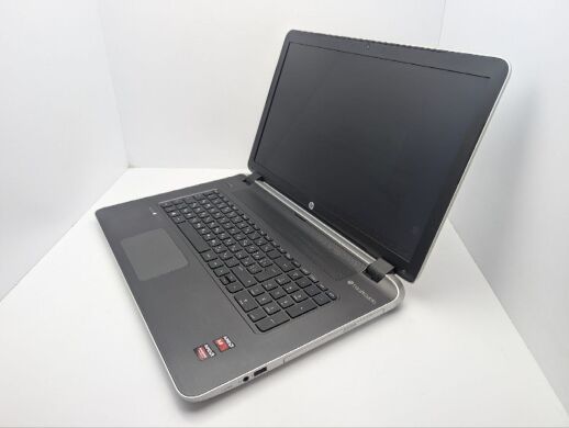 Ноутбук HP Pavilion 17-f005sr / 17.3" (1600x900) TN / AMD A8-6410 (4 ядра по 2.0 - 2.4 GHz) / 8 GB DDR3 / 240 GB SSD / AMD Radeon R7 M260, 2 GB GDDR3, 64-bit / WebCam / DVD-ROM