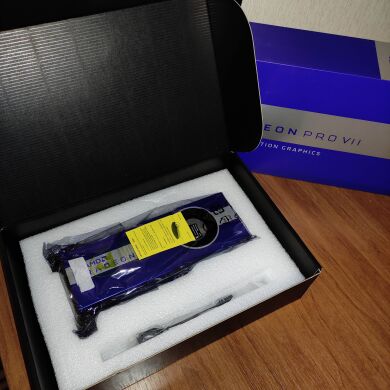 Дискретна відеокарта AMD Radeon Pro VII, 16 GB HBM2, 4096-bit / 6x miniDP