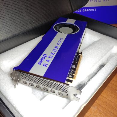 Дискретна відеокарта AMD Radeon Pro VII, 16 GB HBM2, 4096-bit / 6x miniDP