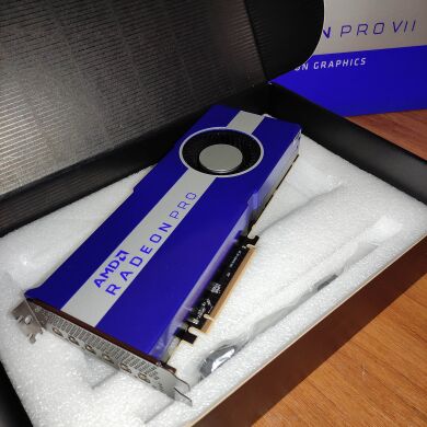 Дискретна відеокарта AMD Radeon Pro VII, 16 GB HBM2, 4096-bit / 6x miniDP