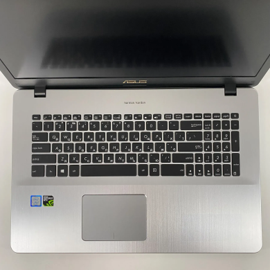 Игровой ноутбук Asus VivoBook Pro N705UDR / 17.3" (1920x1080) IPS / Intel Core i7-8550U (4 (8) ядра по 1.8 - 4.0 GHz) / 16 GB DDR4 / 256 GB SSD + 256 GB SSD / nVidia GeForce GTX 1050, 4 GB GDDR5, 128-bit / WebCam