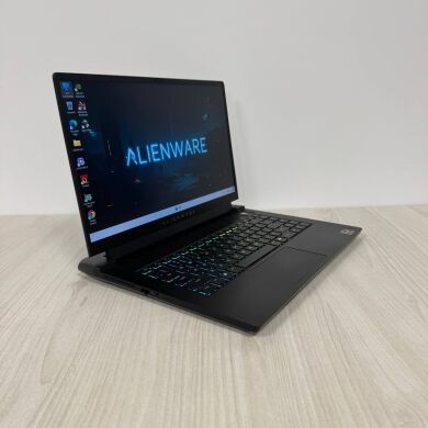 Игровой ноутбук Dell Alienware m15 R5 / 15.6" (1920x1080) IPS / AMD Ryzen 9 5900HX (8 (16) ядер по 3.3 - 4.6 GHz) / 16 GB DDR4 / 1000 GB SSD NVMe / nVidia GeForce RTX 3070, 8 GB GDDR6, 256-bit / WebCam