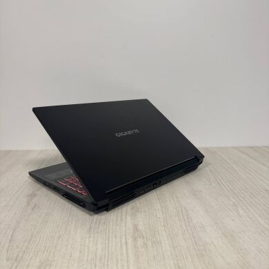 Игровой ноутбук Gigabyte G5 GD / 15.6" (1920x1080) IPS / Intel Core i5-11400H (6 (12) ядер по 2.7 - 4.5 GHz) / 16 GB DDR4 / 512 GB SSD M.2 / nVidia GeForce RTX 3050, 4 GB GDDR6, 128-bit / WebCam