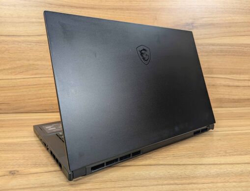 Ігровий ноутбук MSI Stealth GS 66 12UGS / 15.6" (1920x1080) IPS / Intel Core i7-12700H (14 (20) ядер по 3.5 - 4.7 GHz) / 16 GB DDR5 / 1000 GB SSD / nVidia GeForce RTX 3070 Ti, 8 GB GDDR6X, 256-bit / WebCam / Windows 11