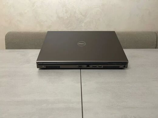 Мобільна робоча станція Dell Precision M4600 / 15.6" (1920x1080) IPS / Intel Core i7-2860QM (4 (8) ядра по 2.5 - 3.6 GHz) / 10 GB DDR3 / 240 GB SSD + 500 GB HDD / nVidia Quadro 2000M, 2 GB GDDR3, 128-bit / DVD-RW / HDMI / DisplayPort / Windows 10