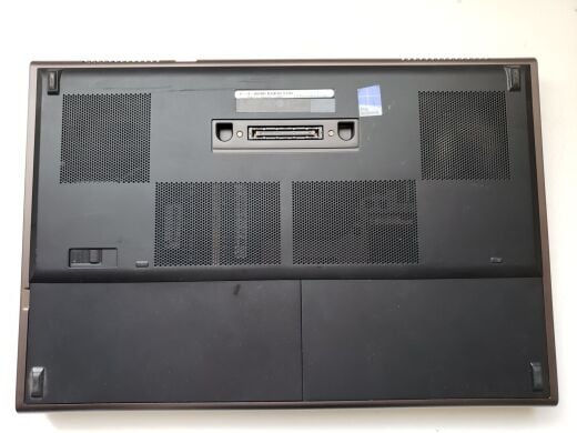 Мобільна робоча станція Dell Precision M4800 / 15.6" (1920x1080) IPS / Intel Core i7-4800MQ (4 (8) ядра по 2.7 - 3.7 GHz) / 16 GB DDR3 / 256 GB SSD + 500 GB HDD / AMD FirePro M5100, 2 GB GDDR5, 128-bit / WebCam