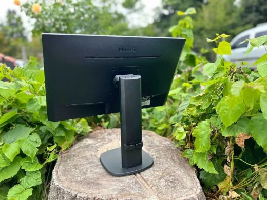 Монітор Philips 243S7E / 24" (1920x1080) IPS / VGA, DisplayPort / VESA 100x100 