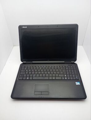 Ноутбук Asus K50 / 15.6" (1366x768) TN / Intel Pentium T4300 (2 ядра по 2.1 GHz) / 4 GB DDR3 / 250 GB HDD / Intel GMA 4500M Graphics / WebCam
