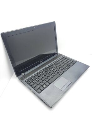 Ноутбук Б-класс Acer Aspire 5733Z/ 15.6" (1366x768) TN / Intel Core i3-330M (2 (4) ядра по 2.13 GHz) / 4 GB DDR3 / 500 GB HDD / Intel HD Graphics / WebCam