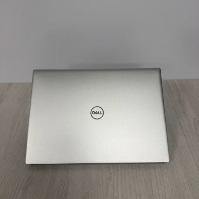 Ноутбук Б-клас Dell Inspiron 16 5620 / 16" (1920x1200) IPS / Intel Core i7-1255U (10 (12) ядер по 1.7 - 4.7 GHz) / 16 GB DDR4 / 512 GB SSD / Intel Iris Xe Graphics / WebCam