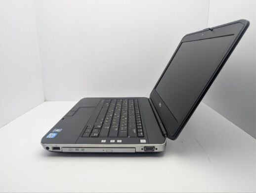 Ноутбук Dell Latitude E5430 / 14" (1366x768) TN / Intel Core i5-3320M (2 (4) ядра по 2.6 - 3.3 GHz) / 8 GB DDR3 / 320 GB HDD / Intel HD Graphics 4000 / WebCam / DVD-ROM