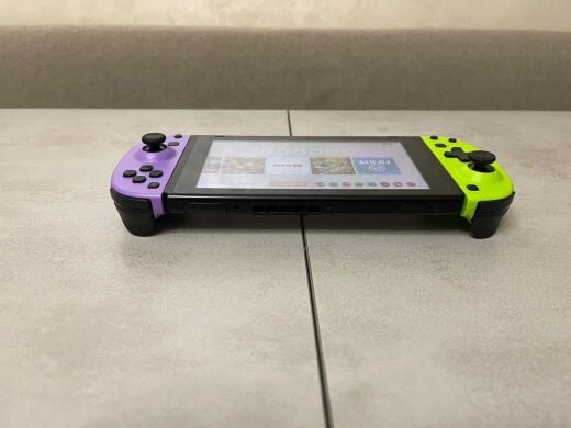 Портативная игровая консоль Nintendo Switch HAC-001 / 6.2" (1280x720) IPS Touch / nVidia Tegra X1 (8 (4) ядер по 1.02 - 1.78 GHz) / 4 GB DDR4 / 32 GB eMMC / nVidia GM20B / Wi-Fi
