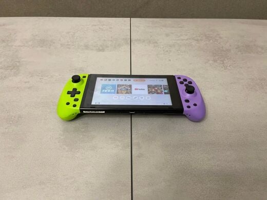 Портативная игровая консоль Nintendo Switch HAC-001 / 6.2" (1280x720) IPS Touch / nVidia Tegra X1 (8 (4) ядер по 1.02 - 1.78 GHz) / 4 GB DDR4 / 32 GB eMMC / nVidia GM20B / Wi-Fi