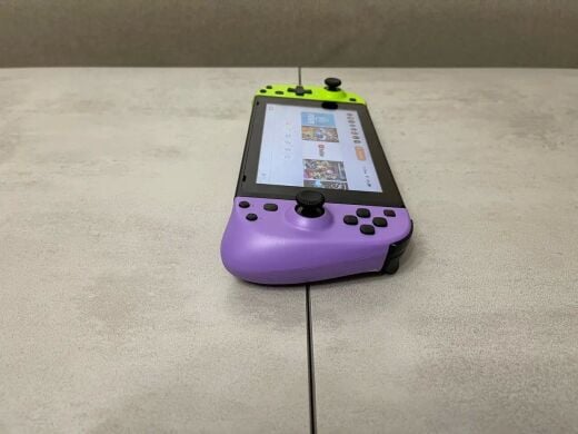 Портативная игровая консоль Nintendo Switch HAC-001 / 6.2" (1280x720) IPS Touch / nVidia Tegra X1 (8 (4) ядер по 1.02 - 1.78 GHz) / 4 GB DDR4 / 32 GB eMMC / nVidia GM20B / Wi-Fi