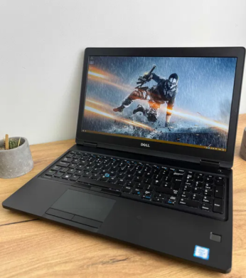 Ультрабук Dell Latitude 5580 / 15.6" (1920x1080) IPS / Intel Core i5-6300U (2 (4) ядра по 2.4 - 3.0 GHz) / 16 GB DDR4 / 256 GB SSD M.2 / Intel HD Graphics 520 / WebCam / Fingerprint / Windows 10 PRO Lic