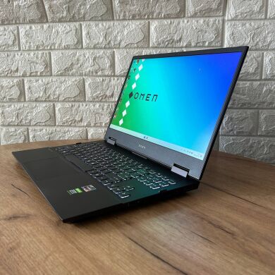 Игровой ноутбук HP Omen 15-ek0013 / 15.6" (1920x1080) IPS / AMD Ryzen 5 5600H (6 (12) ядер по 3.3 - 4.2 GHz) / 16 GB DDR4 / 512 GB SSD / nVidia GeForce RTX 3060, 6 GB GDDR6, 192-bit / WebCam