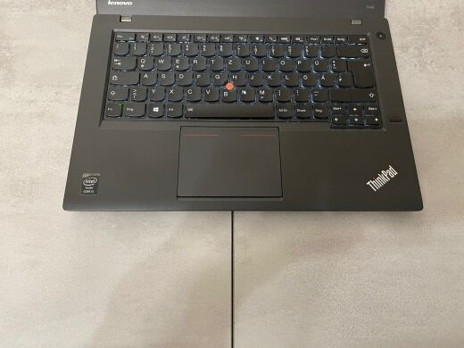 Ноутбук Lenovo ThinkPad T440 / 14" (1600x900) TN / Intel Core i5-4200U (2 (4) ядра по 1.6 - 2.6 GHz) / 8 GB DDR3 / 136 GB SSD / Intel HD Graphics 4400 / Fingerprint / WebCam