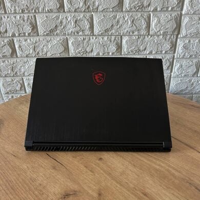 Игровой ноутбук Б-класс MSI GF65 Thin 10UE / 15.6" (1920x1080) IPS / Intel Core i5-10500H (6 (12) ядер по 2.5 - 4.5 GHz) / 16 GB DDR4 / 512 GB SSD / nVidia GeForce RTX 3060, 6 GB GDDR6, 192-bit / WebCam