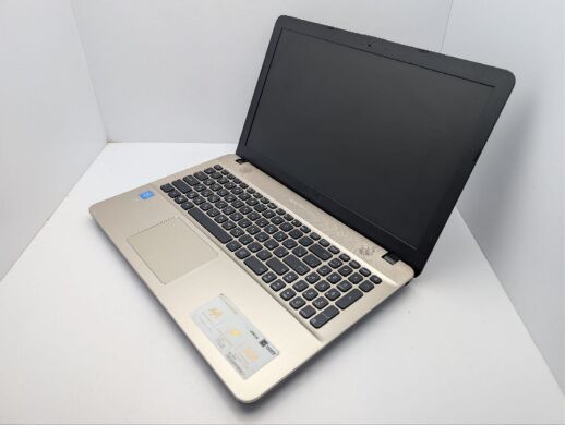 Ноутбук Asus X541S / 15.6" (1366x768) TN / Intel Pentium N4200 (4 ядра по 1.1 - 2.5 GHz) / 4 GB DDR3 / 120 GB SSD / Intel HD Graphics 505 / WebCam