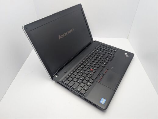 Ноутбук Lenovo Thinkpad E530 / 15.6" (1600x900) TN / Intel Core i7-3632QM (4 (8) ядра по 2.2 - 3.2 GHz) / 8 GB DDR3 / 750 GB HDD / Intel HD Graphics 4000 / WebCam / DVD-ROM