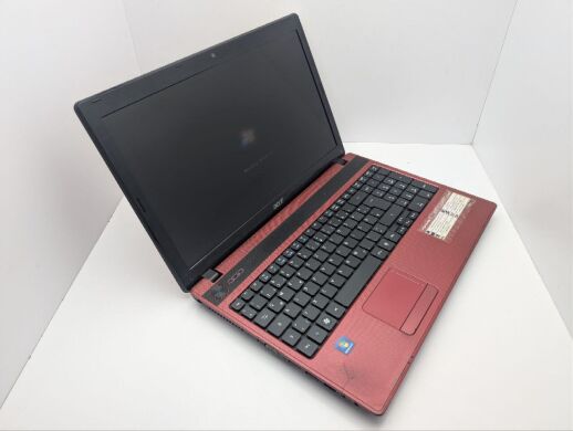 Ноутбук Б-клас Acer Aspire 5253 / 15.6" (1366x768) TN / AMD E-350 (2 ядра по 1.6 GHz) / 6 GB DDR3 / 500 GB HDD / AMD Radeon HD 6310 Graphics / WebCam / DVD-ROM
