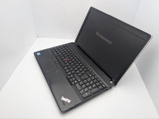 Ноутбук Lenovo Thinkpad E530 / 15.6" (1600x900) TN / Intel Core i7-3632QM (4 (8) ядра по 2.2 - 3.2 GHz) / 8 GB DDR3 / 750 GB HDD / Intel HD Graphics 4000 / WebCam / DVD-ROM
