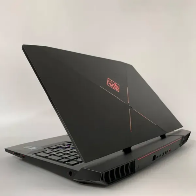 Ігровий ноутбук Б-клас HP Omen 17-an0 / 17.3" (1920x1080) IPS / Intel Core i7-7700HQ (4 (8) ядра по 2.8 - 3.8 GHz) / 16 GB DDR4 / 256 GB SSD + 1000 GB HDD / nVidia GeForce GTX 1070, 8 GB GDDR5, 256-bit / WebCam / HDMI