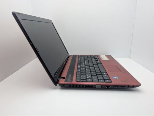 Ноутбук Б-клас Acer Aspire 5253 / 15.6" (1366x768) TN / AMD E-350 (2 ядра по 1.6 GHz) / 6 GB DDR3 / 500 GB HDD / AMD Radeon HD 6310 Graphics / WebCam / DVD-ROM