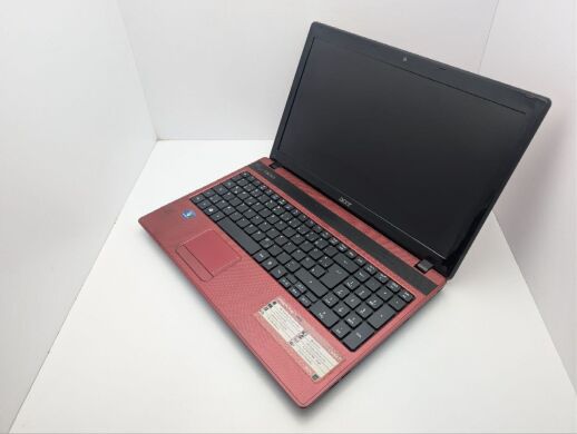 Ноутбук Б-клас Acer Aspire 5253 / 15.6" (1366x768) TN / AMD E-350 (2 ядра по 1.6 GHz) / 6 GB DDR3 / 500 GB HDD / AMD Radeon HD 6310 Graphics / WebCam / DVD-ROM