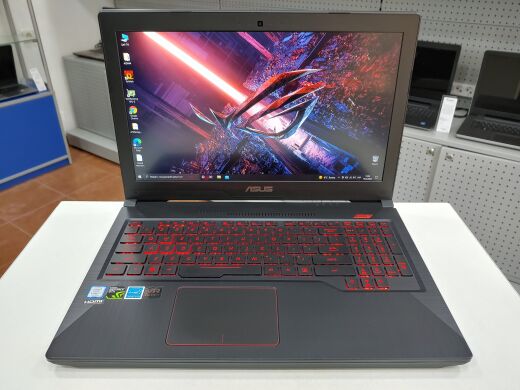 Игровой ноутбук Asus FX503V Black / 15.6" (1920x1080) IPS / Intel Core i7-7700HQ (4 (8) ядра по 2.8 - 3.8 GHz) / 16 GB DDR4 / 1000 GB SSD / nVidia GeForce GTX 1060, 3 GB GDDR5, 192-bit / WebCam