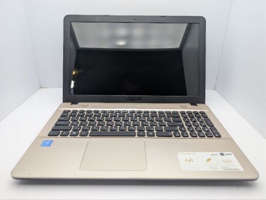 Ноутбук Asus X541S / 15.6" (1366x768) TN / Intel Pentium N4200 (4 ядра по 1.1 - 2.5 GHz) / 4 GB DDR3 / 120 GB SSD / Intel HD Graphics 505 / WebCam