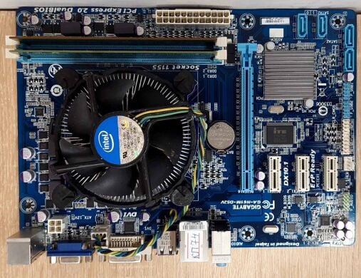 Комплект: материнская плата Gigabyte GA-H61M-DS2V / LGA1155 / Intel Core i5-3470 (4 ядра по 3.2 - 3.6 GHz) / 8 GB DDR3 / Intel HD Graphics 2500 + Кулер