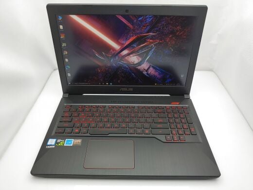 Игровой ноутбук Asus FX503V Black / 15.6" (1920x1080) IPS / Intel Core i7-7700HQ (4 (8) ядра по 2.8 - 3.8 GHz) / 16 GB DDR4 / 1000 GB SSD / nVidia GeForce GTX 1060, 3 GB GDDR5, 192-bit / WebCam