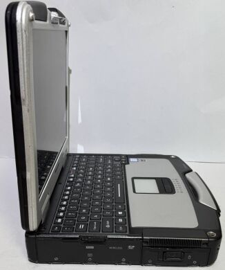 Защищенный планшет Panasonic Toughbook CF-31 / 13.1" (1920x1200) IPS Touch / Intel Core i5-7300U (2 (4) ядра по 2.6 - 3.5 GHz) / 16 GB DDR4 / 120 GB SSD / Intel HD Graphics 620 / WebCam / Win 11 Pro