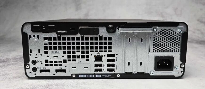 ПК HP EliteDesk 705 G4 SFF / AMD Ryzen 3 2200G (4 ядра по 3.5 - 3.7 GHz) / 8 GB DDR4 / 256 GB SSD / AMD Radeon RX Vega 8 Graphics
