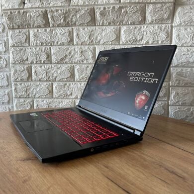 Игровой ноутбук Б-класс MSI GF65 Thin 10UE / 15.6" (1920x1080) IPS / Intel Core i5-10500H (6 (12) ядер по 2.5 - 4.5 GHz) / 16 GB DDR4 / 512 GB SSD / nVidia GeForce RTX 3060, 6 GB GDDR6, 192-bit / WebCam