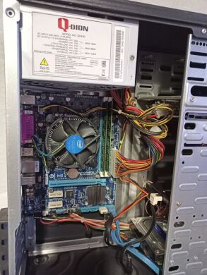 ПК LogicPower Tower / Intel Core i5-2400 (4 ядра по 3.1 -3.4 GHz) / 8 GB DDR3 / 120 GB SSD NEW + 1000 GB HDD / Intel HD Graphics 2000 / 450W ПК LogicPower Tower / Intel Core i5-2400 (4 ядра по 3.1 -3.4 GHz) / 8 GB DDR3 / 120 GB SSD NEW + 1000 GB HDD / Intel HD Graphics 2000 / 450W