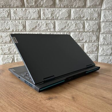 Игровой ноутбук Lenovo IdeaPad Gaming 3 15ARH7 / 15.6" (1920x1080) IPS / AMD Ryzen 5 6600H (6 (12) ядер по 3.3 - 4.5 GHz) / 8 GB DDR5 / 512 GB SSD / nVidia GeForce RTX 3050, 4 GB GDDR6, 128-bit / WebCam
