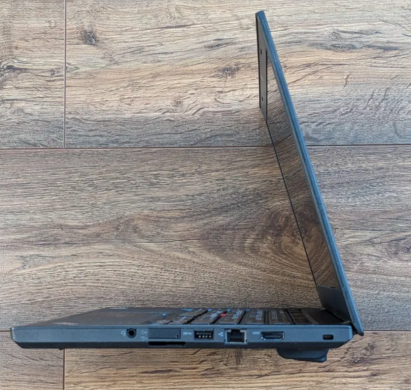 Ультрабук Lenovo ThinkPad T460 / 14" (1920x1080) IPS / Intel Core i5-6200U (2 (4) ядра по 2.3 - 2.8 GHz) / 8 GB DDR3 / 128 GB SSD / Intel HD Graphics 520 / WebCam / Две АКБ Ультрабук Lenovo ThinkPad T460 / 14" (1920x1080) IPS / Intel Core i5-6200U (2 (4) ядра по 2.3 - 2.8 GHz) / 8 GB DDR3 / 128 GB SSD / Intel HD Graphics 520 / WebCam / Две АКБ