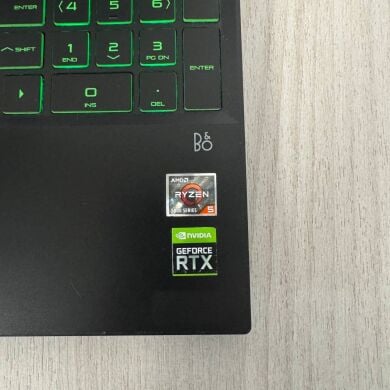 Игровой ноутбук Б-класс HP Pavilion Gaming 15-ec2000ua / 15.6" (1920x1080) IPS / AMD Ryzen 5 5600H (6 (12) ядер по 3.3&nbsp;- 4.2&nbsp;GHz) / 8 GB DDR4 / 512 GB SSD / nVidia GeForce RTX 3050 Ti, 4 GB GDDR6, 128-bit / WebCam