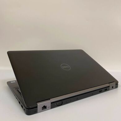 Игровой ноутбук Dell Latitude E5570 / 15.6" (1920x1080) IPS / Intel Core i5-6300U (2 (4) ядра по 2.4 - 3.0 GHz) / 16 GB DDR4 / 512 GB SSD / AMD Radeon R7 M360, 2 GB DDR3, 64-bit / WebCam + Беспроводная мышка Игровой ноутбук Dell Latitude E5570 / 15.6" (1920x1080) IPS / Intel Core i5-6300U (2 (4) ядра по 2.4 - 3.0 GHz) / 16 GB DDR4 / 512 GB SSD / AMD Radeon R7 M360, 2 GB DDR3, 64-bit / WebCam + Беспроводная мышка