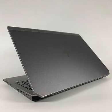 Мобільна робоча станція Б-клас HP ZBook 15 G5 / 15.6" (1920x1080) IPS / Intel Core i7-8850H (6 (12) ядра по 2.6 - 4.3 GHz) / 16 GB DDR4 / 500 GB SSD / nVidia Quadro P1000, 4 GB GDDR5, 256-bit / WebCam / Fingerprint