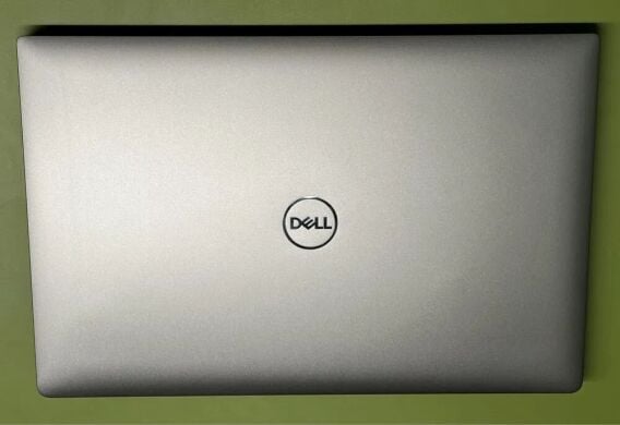 Мобільна робоча станція Dell Precision 3560 / 15.6" (1920x1080) IPS / Intel Core i7-1165G7 (4 (8) ядра по 2.8 - 4.7 GHz) / 16 GB DDR4 / 256 GB SSD M.2 / nVidia Quadro T500, 2 GB GDDR5, 64-bit / WebCam