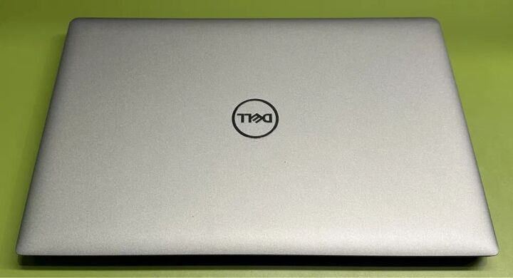 Мобільна робоча станція Dell Precision 3560 / 15.6" (1920x1080) IPS / Intel Core i7-1165G7 (4 (8) ядра по 2.8 - 4.7 GHz) / 16 GB DDR4 / 256 GB SSD M.2 / nVidia Quadro T500, 2 GB GDDR5, 64-bit / WebCam