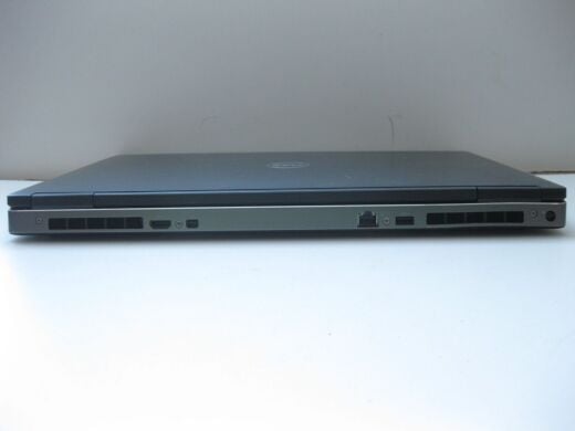 Мобільна робоча станція Dell Precision 7730 / 17.3" (1920x1080) IPS / Intel Xeon E-2176M (6 (12) ядер по 2.7 - 4.4 GHz) / 64 GB DDR4 / 256 GB SSD M.2 + 2x 500 GB SSD M.2 / AMD Radeon Pro WX 4150, 4 GB GDDR5, 128-bit / WebCam