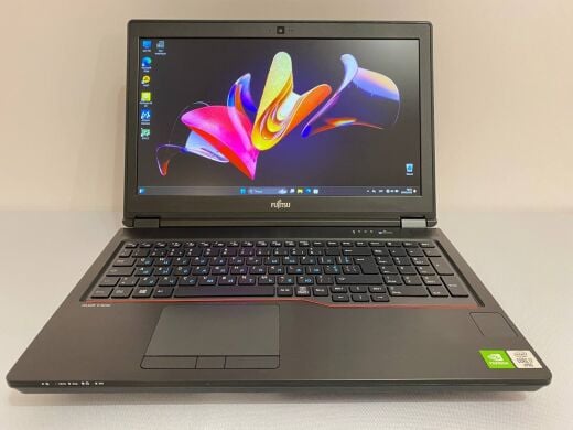 Мобільна робоча станція Fujitsu Celsius H7510 / 15.6" (1920x1080) IPS / Intel Core i7-10850H (6 (12) ядер по 2.7 - 5.1 GHz) / 16 GB DDR4 / 512 GB SSD / nVidia Quadro T1000, 4 GB GDDR6, 128-bit / WebCam / HDMI