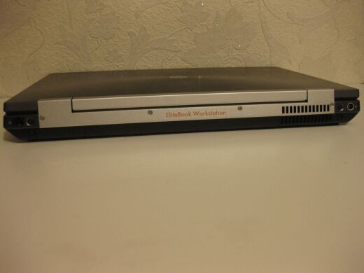 Мобільна робоча станція HP EliteBook 8770w / 17.3" (1920x1080) TN / Intel Core i7-3630QM (4 (8) ядра по 2.4 - 3.4 GHz) / 16 GB DDR3 / 128 GB SSD + 500 GB HDD / AMD FirePro M4000, 1 GB GDDR5, 128-bit / WebCam / DVD-ROM