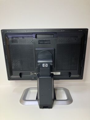 Монітор HP LP2465 / 24" (1920x1200) S-PVA / DVI, USB / VESA 100x100
