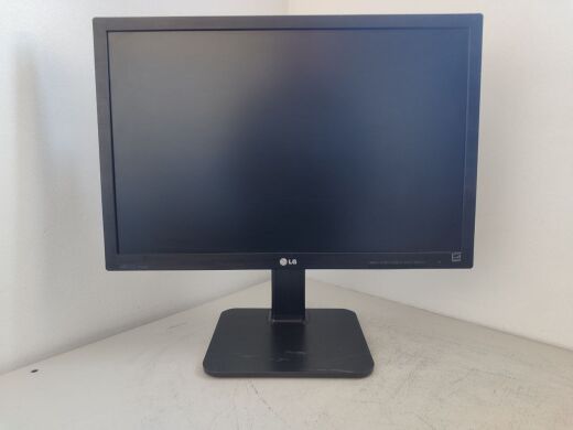 Монитор LG 24EB23PY-B / 24" (1920x1200) IPS / USB-Hub, VGA, DVI, DisplayPort, Audio / Встроенные колонки 2x 1W / VESA 75x75 + Кабели (VGA и&nbsp;питания) в комплекте